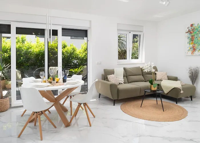 Sunny Garden The Modern Appartement *