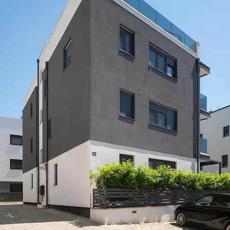 아파트 Sunny Garden The Modern 자다르